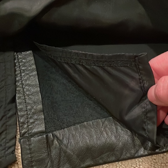 Vintage Mario Delfino leather pencil skirt - Picture 8 of 9